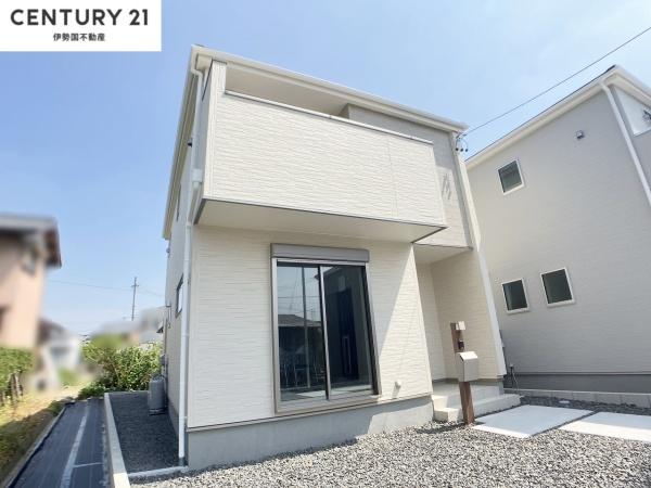 リーブルガーデン四日市市智積町　３号棟