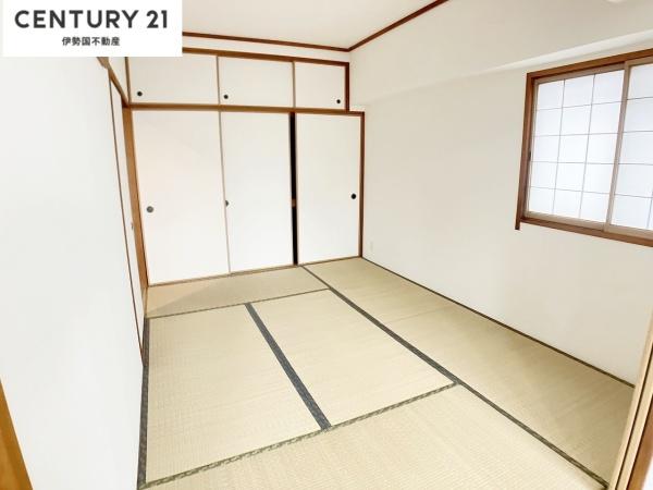 ロイヤルコート堀木