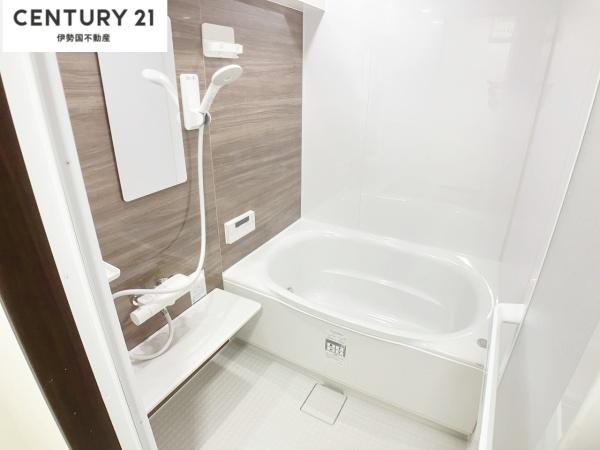 ロイヤルコート堀木