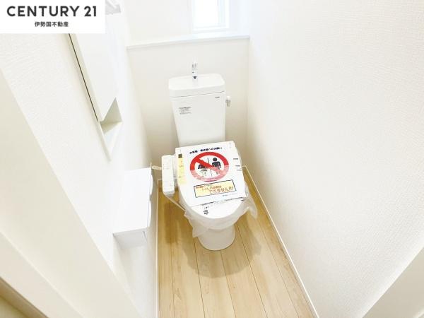 クレイドルガーデン菰野町大羽園紫垣町　第２　１号棟