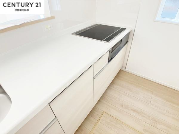クレイドルガーデン菰野町大羽園紫垣町　第２　１号棟
