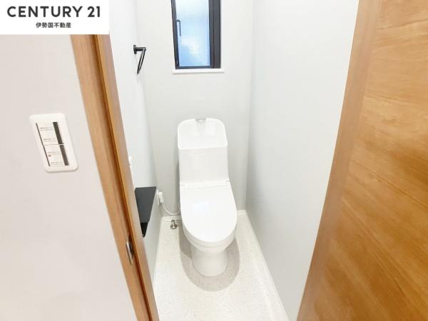 四日市市大字東阿倉川の中古一戸建て