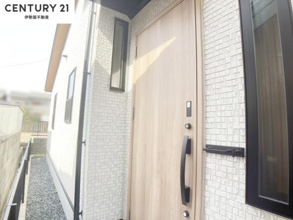 四日市市大字東阿倉川の中古一戸建て