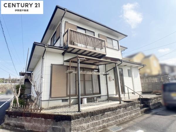 四日市市釆女町の中古一戸建て