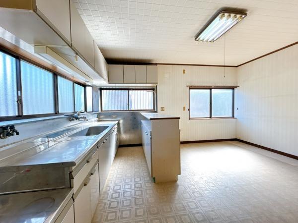楠町南五味塚　中古戸建