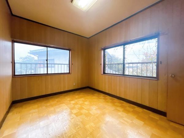 四日市市八千代台２丁目の中古一戸建て