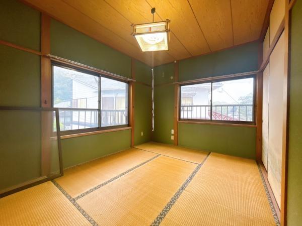 四日市市八千代台２丁目の中古一戸建て