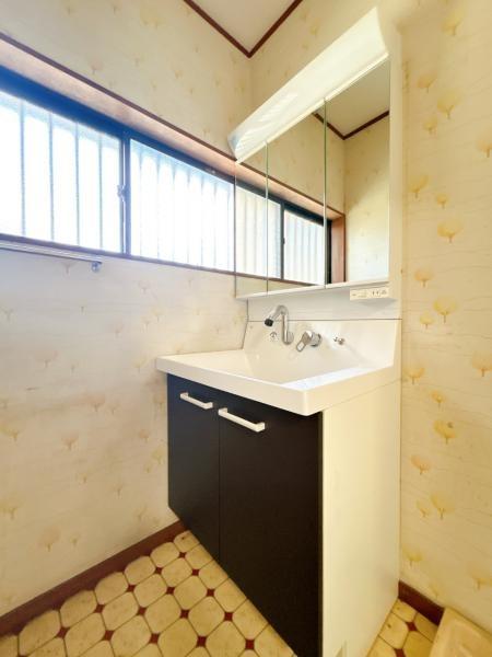 四日市市平津新町の中古一戸建て