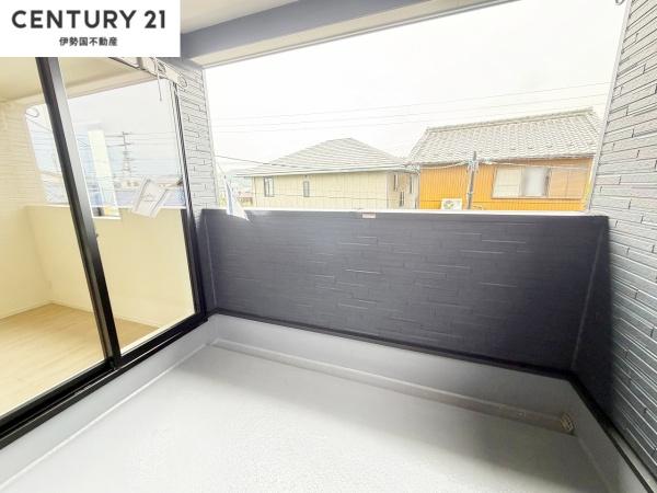 クレイドルガーデン菰野町菰野第13　３号棟
