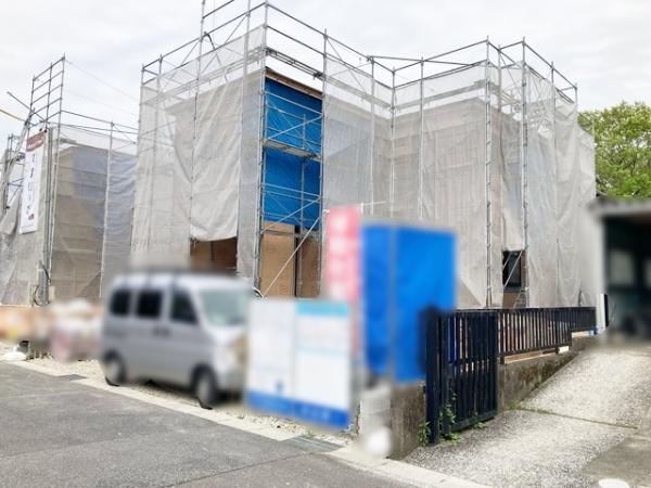 リーブルガーデン菰野町大羽根園第４　２号棟