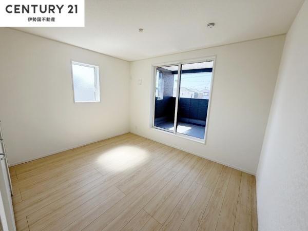 クレイドルガーデン四日市市河原田町　第11　1号棟