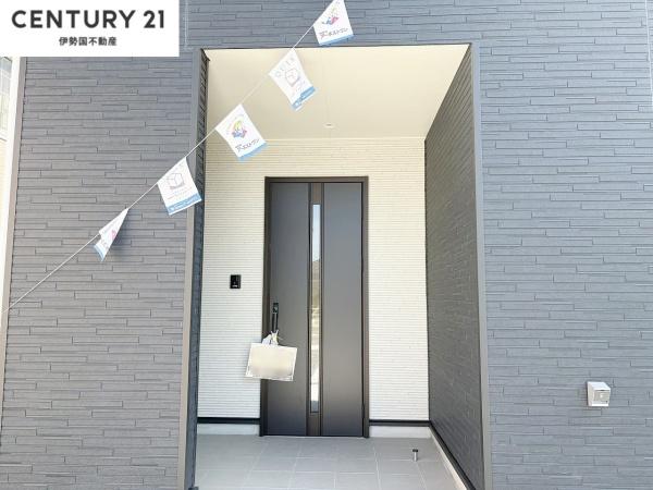 クレイドルガーデン四日市市河原田町　第11　1号棟