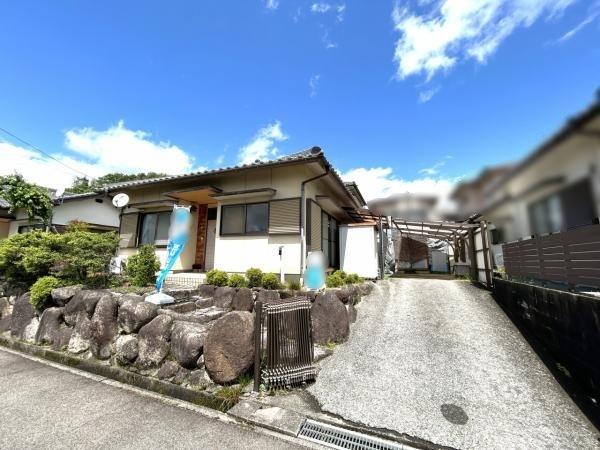 四日市市あがたが丘１丁目の中古一戸建て