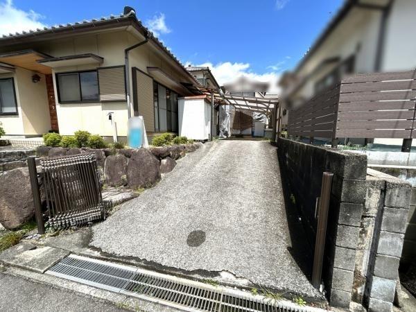 四日市市あがたが丘１丁目の中古一戸建て
