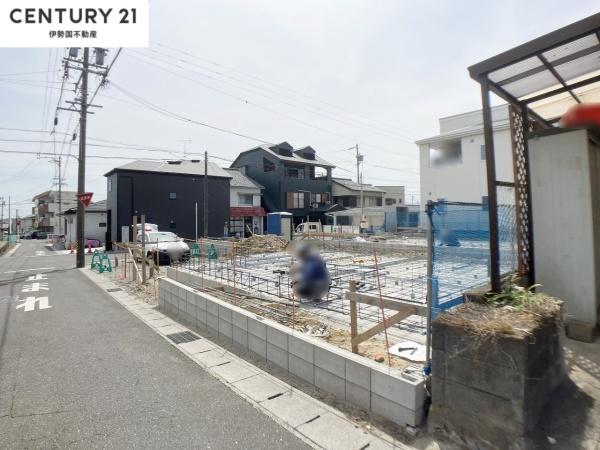 リナージュネクスジー四日市市小杉町01期　２号棟