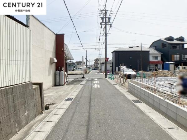 リナージュネクスジー四日市市小杉町01期　２号棟