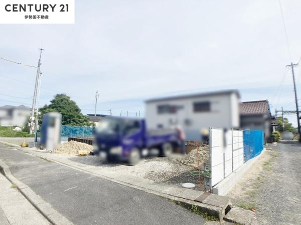 リナージュネクスジー四日市市楠町北五味塚02期　２号棟