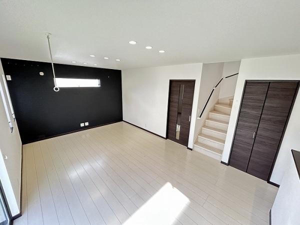 亀山市川崎町の中古一戸建て