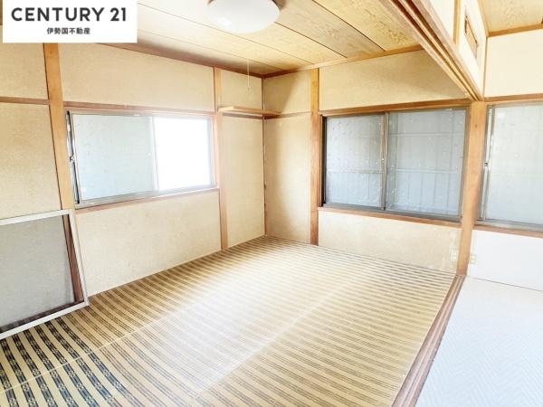 三重郡菰野町大字菰野の中古一戸建て
