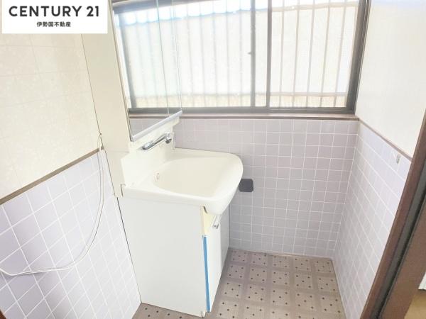 三重郡菰野町大字菰野の中古一戸建て