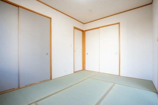 三重郡川越町大字当新田の中古一戸建て