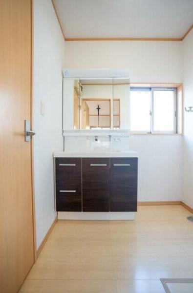 三重郡川越町大字当新田の中古一戸建て