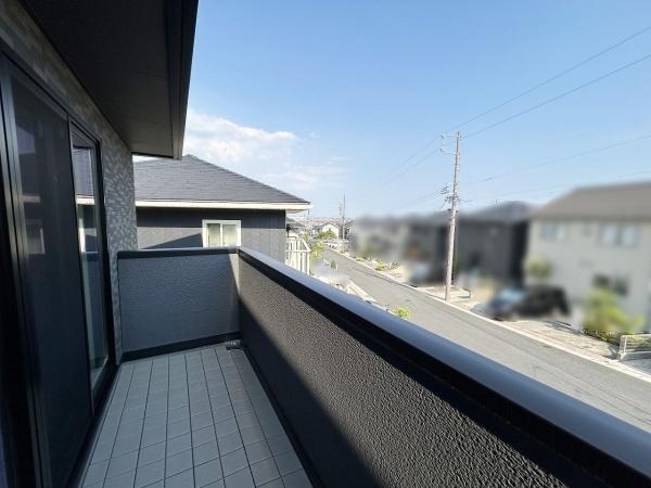 四日市市小古曽４丁目の中古一戸建て