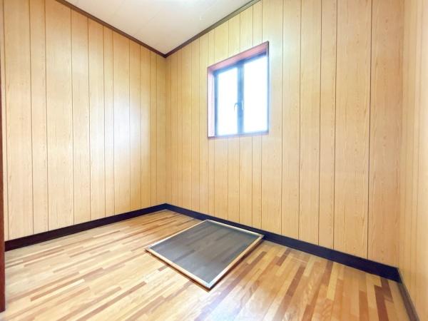 四日市市山分町の中古一戸建て