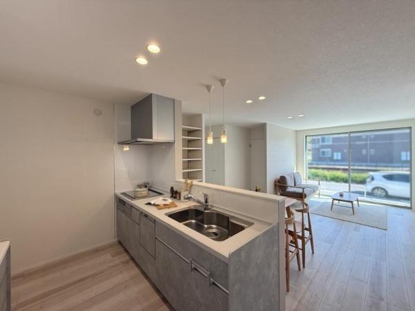 四日市市平津町の新築一戸建