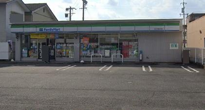 コープ野村鵜の森公園(ファミリーマート四日市鵜の森店)