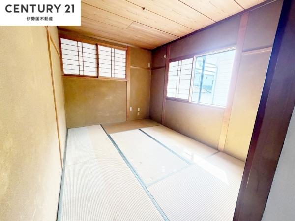 四日市市桜台３丁目の中古一戸建て