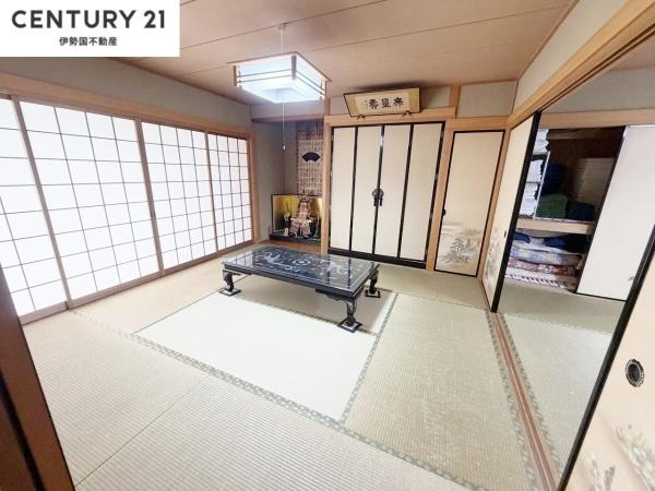 四日市市西富田３丁目の中古一戸建て