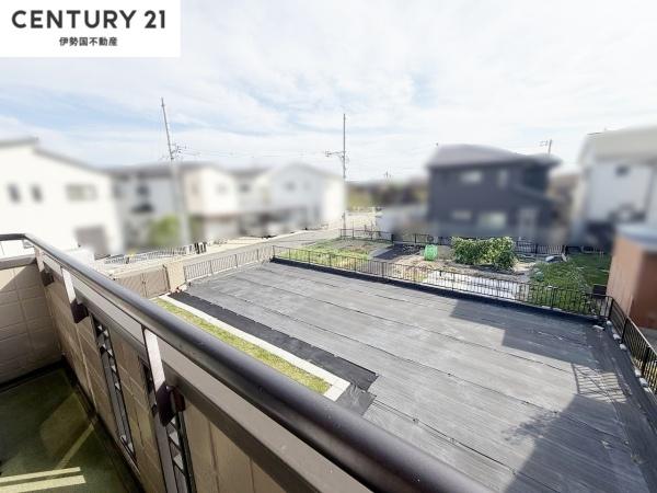 四日市市西富田３丁目の中古一戸建て
