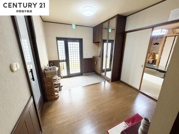 四日市市西富田３丁目の中古一戸建て