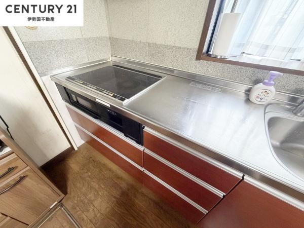 四日市市西富田３丁目の中古一戸建て