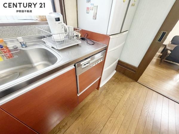 四日市市西富田３丁目の中古一戸建て