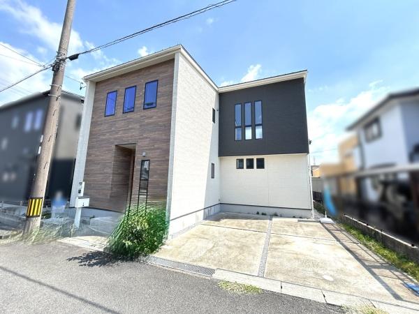 四日市市川島町　中古戸建て