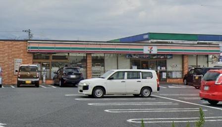 リーブルガーデン四日市市東坂部町　１号棟(セブンイレブン四日市三重団地入口店)