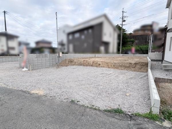リーブルガーデン四日市市東坂部町　１号棟