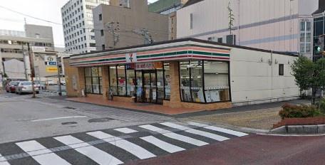 第三北浜田マンション(セブンイレブン四日市諏訪町店)