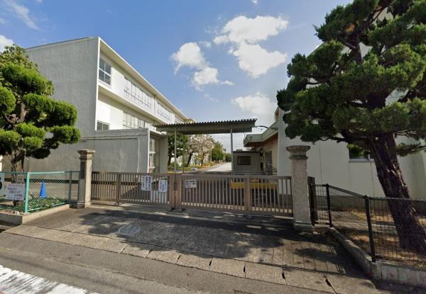 クレイドルガーデン四日市市川原町　第5　１号棟(四日市市立橋北小学校)