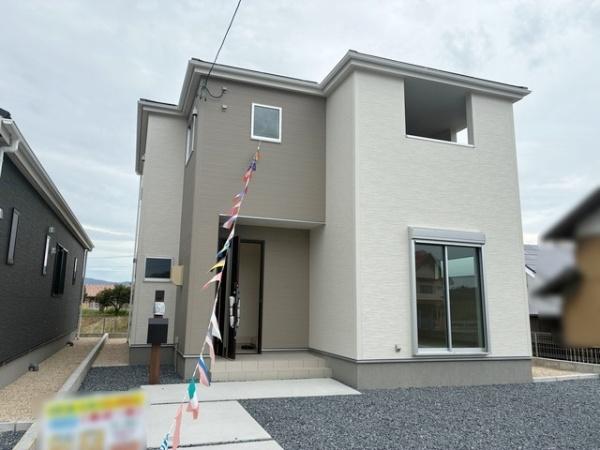 リーブルガーデンいなべ市大安町丹生川第２　２号棟