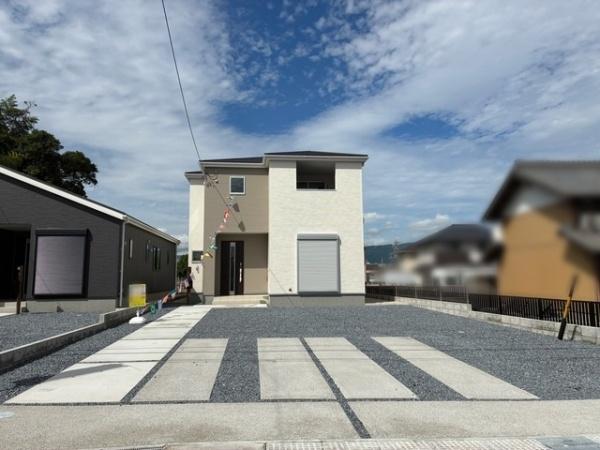 リーブルガーデンいなべ市大安町丹生川第２　２号棟