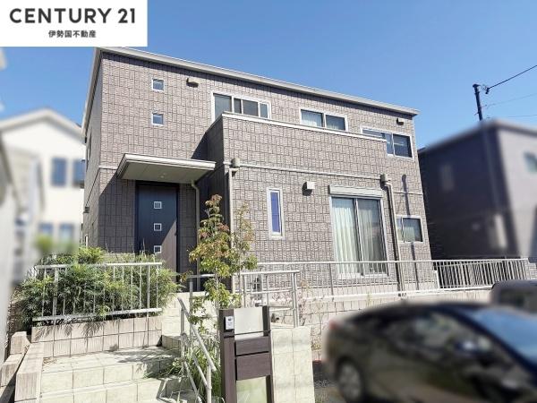 鈴鹿市高岡台３丁目　中古戸建