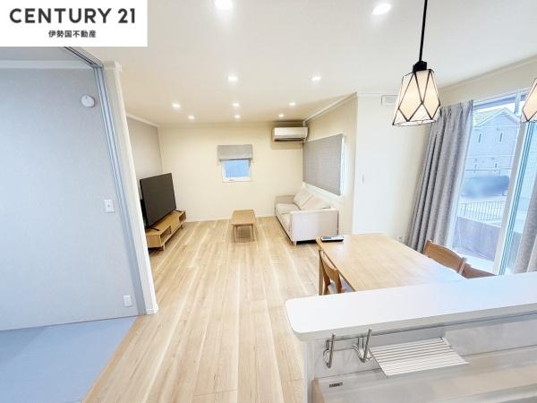 鈴鹿市高岡台３丁目　中古戸建