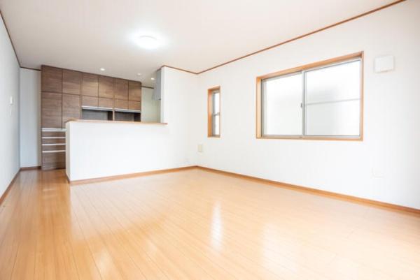 四日市市松寺２丁目の中古一戸建て
