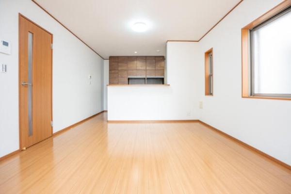 四日市市松寺２丁目の中古一戸建て