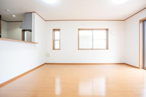 四日市市松寺２丁目の中古一戸建て