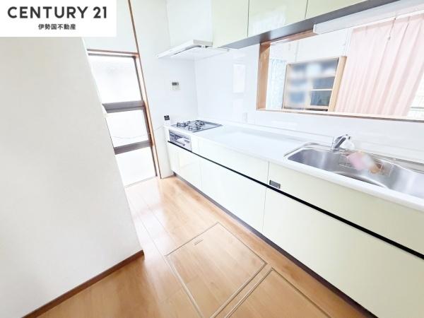 四日市市桜台１丁目の中古一戸建て