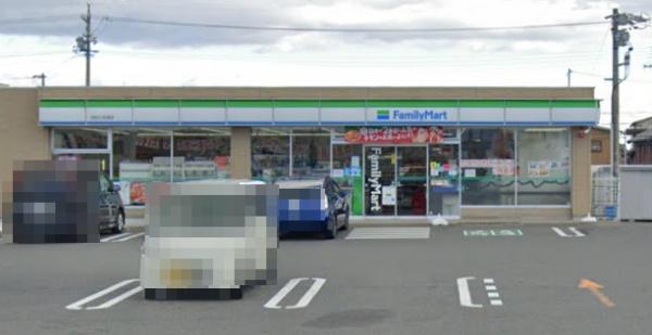 桑名市大字小貝須の中古一戸建て(ファミリーマート名四小貝須店)